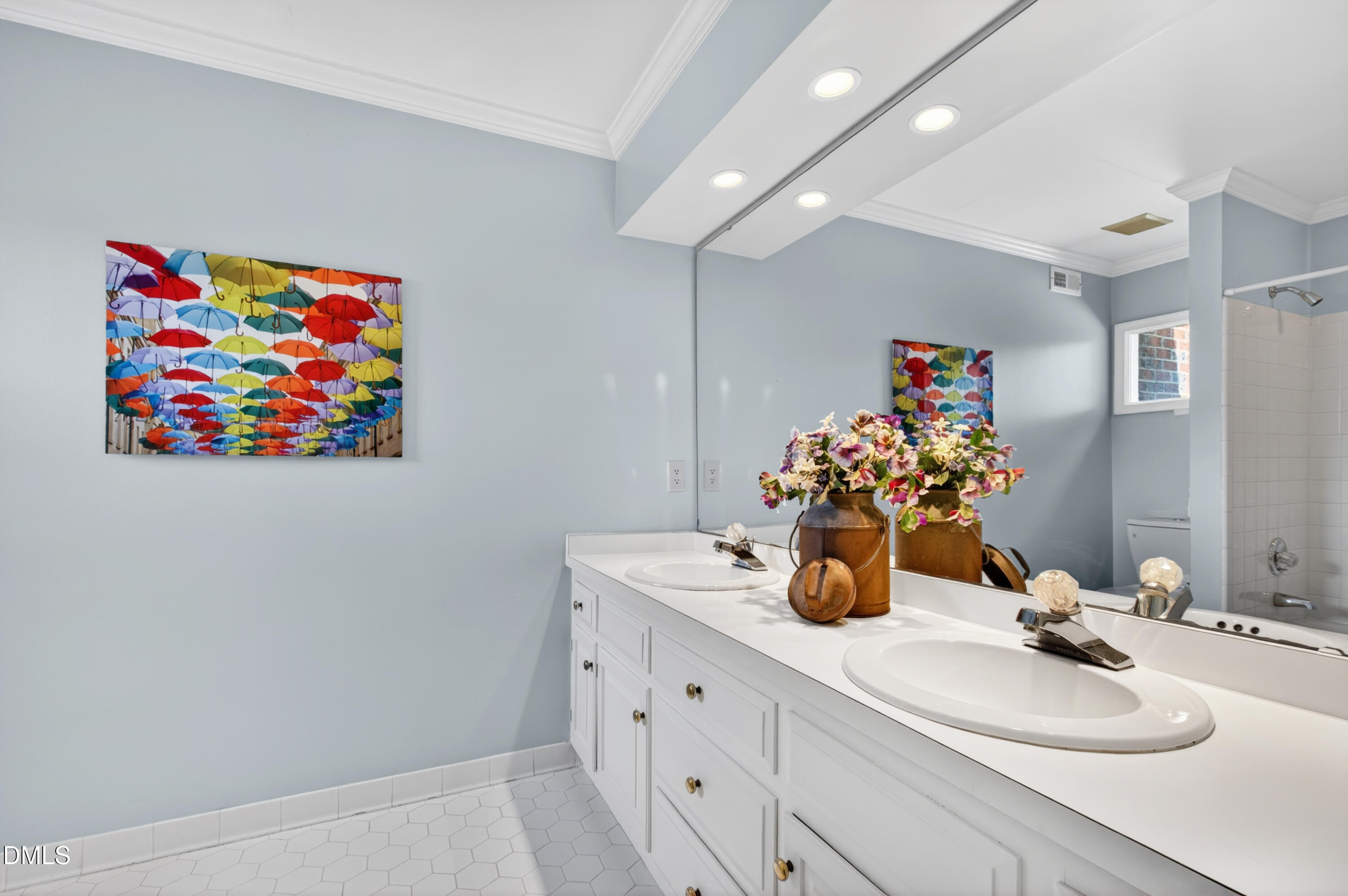2733 Toxey Drive Raleigh, NC 27609 - Photo 47 of 58 Toxey (31)