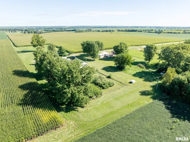 $139,900 | 1868 Cemetery Street, Yates City, IL 61572