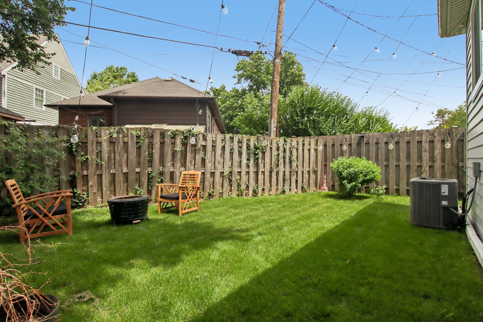 404 Shenstone Road Riverside, IL 60546 - Photo 31 of 36