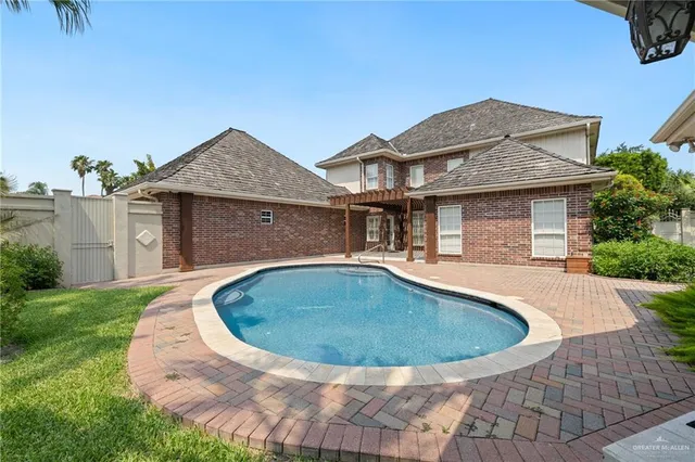 $6,000 | 5501 North 1st Lane, McAllen, TX 78504