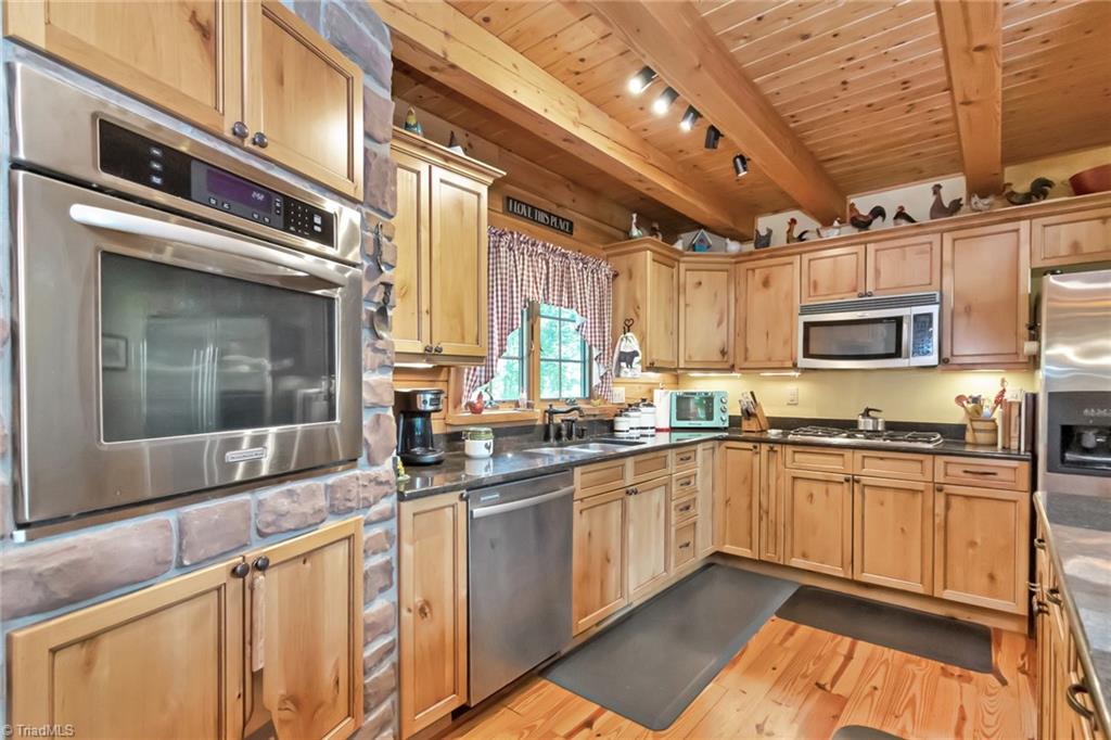 125 Turkey Ridge Trail McGrady, NC 28649 - Photo 6 of 50