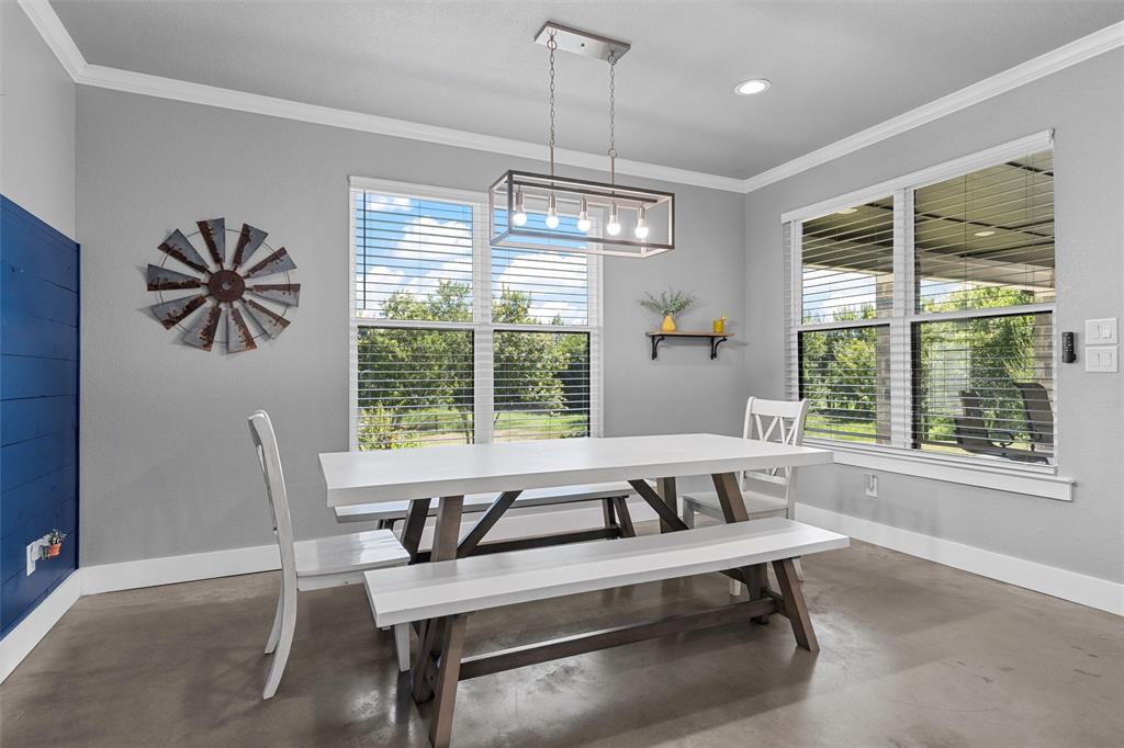 370 Rio Bonito Drive Robinson, TX 76706 - Photo 12 of 39 a living room with furniture and a window