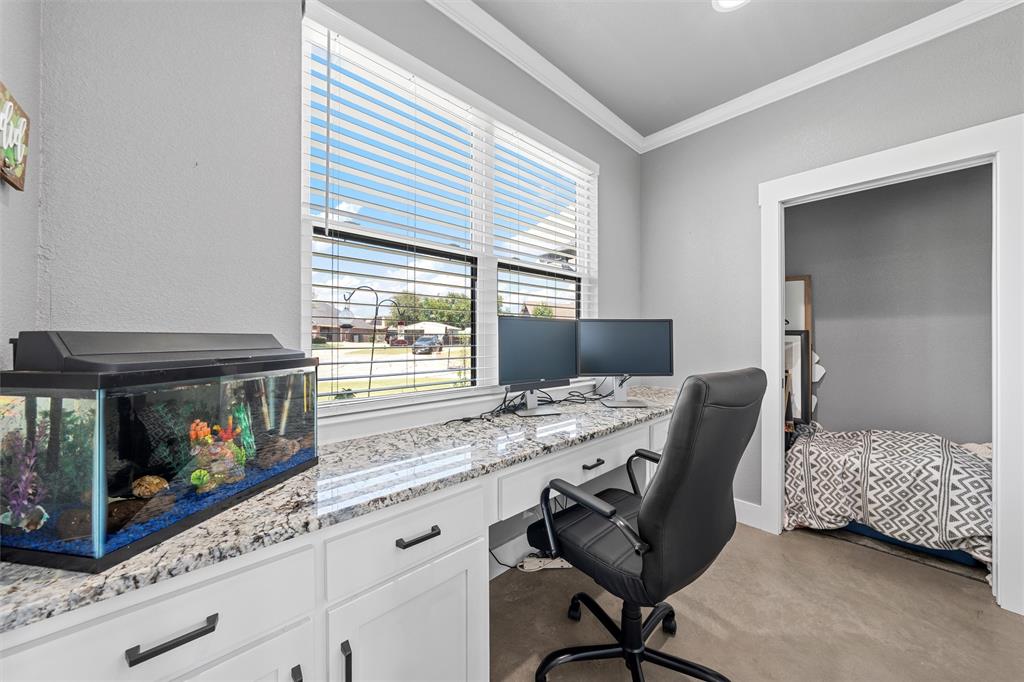 370 Rio Bonito Drive Robinson, TX 76706 - Photo 13 of 39 a bedroom with furniture and a window