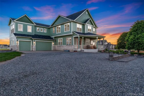 $1,100,000 | 881 Kirby Court, Watkins, CO 80137