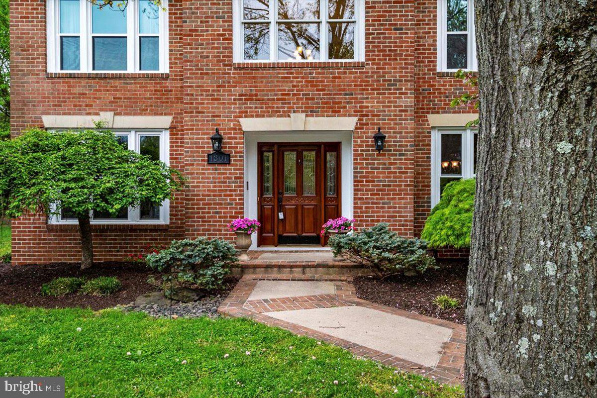 1301 Pleasant Meadow Road Crofton, MD 21114 - Photo 5 of 46 Gallery Image 5