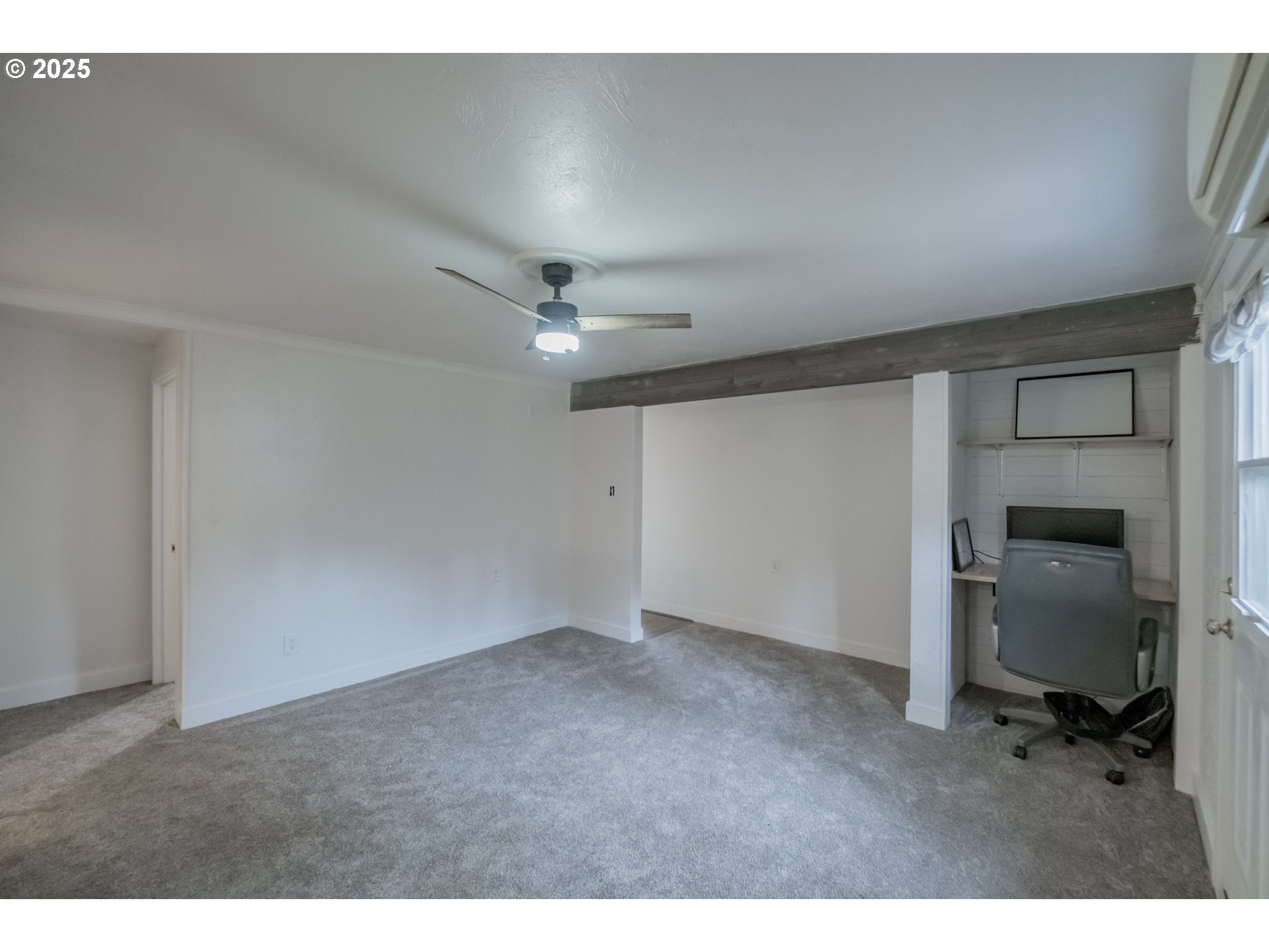 2314 Northwest Beaumont Lane Albany, OR 97321 - Photo 16 of 46