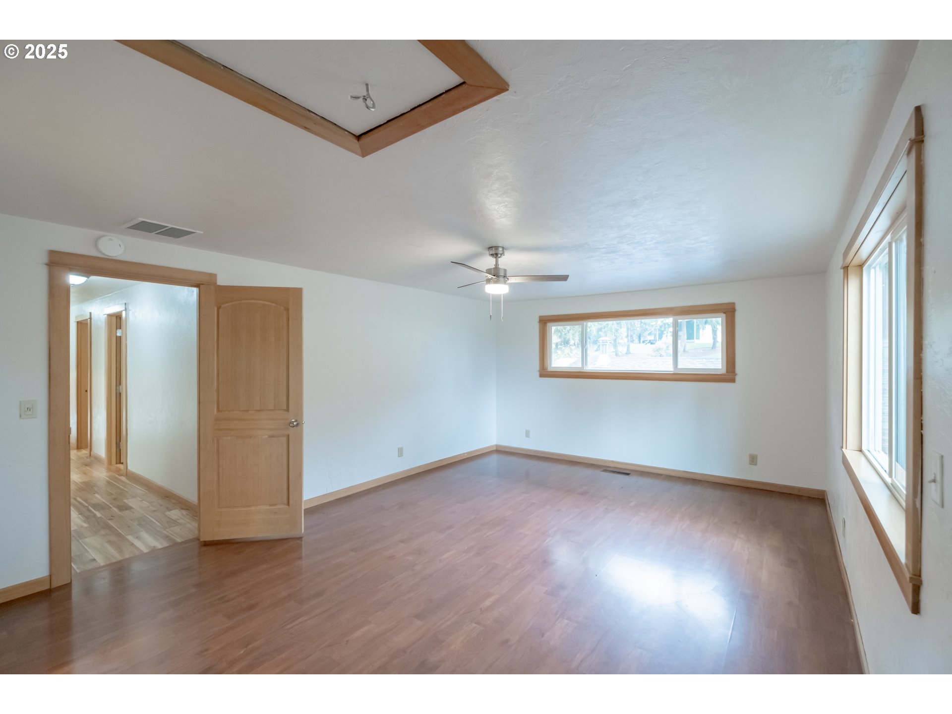 2314 Northwest Beaumont Lane Albany, OR 97321 - Photo 31 of 46 Bedroom, Primary