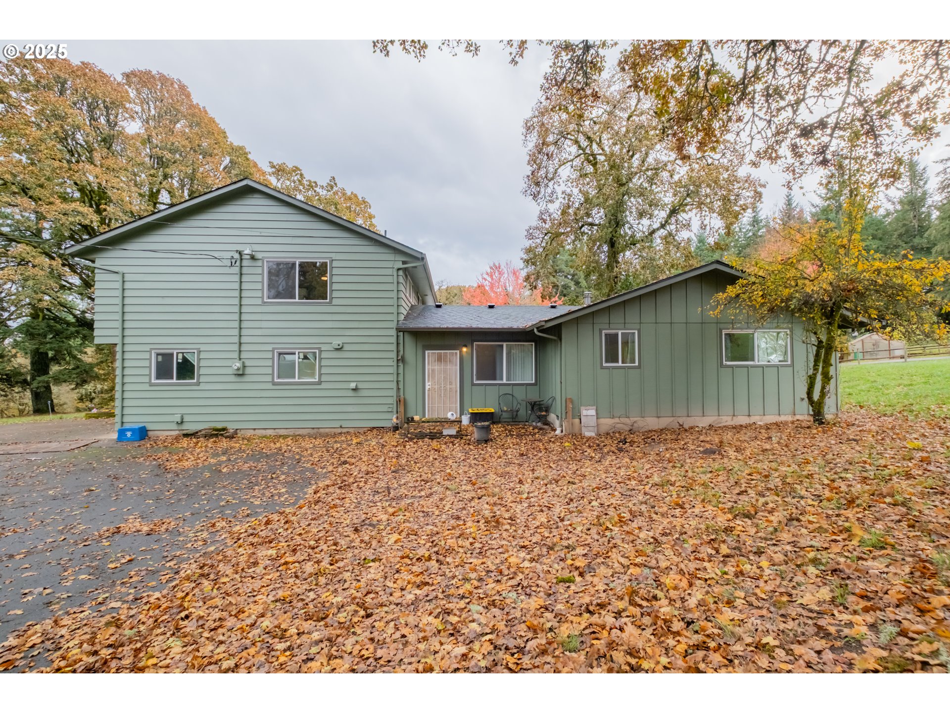 2314 Northwest Beaumont Lane Albany, OR 97321 - Photo 37 of 46