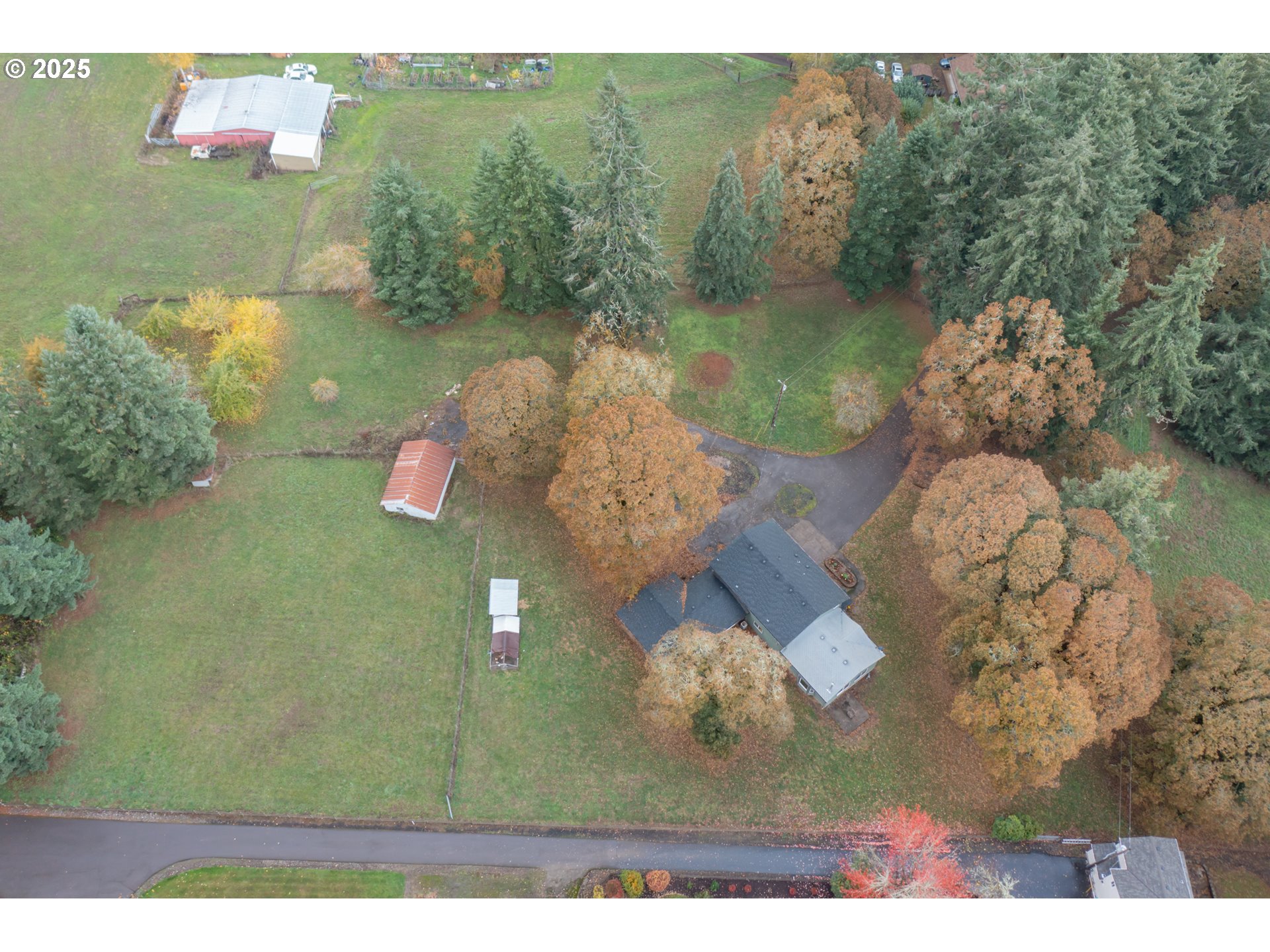 2314 Northwest Beaumont Lane Albany, OR 97321 - Photo 44 of 46 Drone View/UAV
