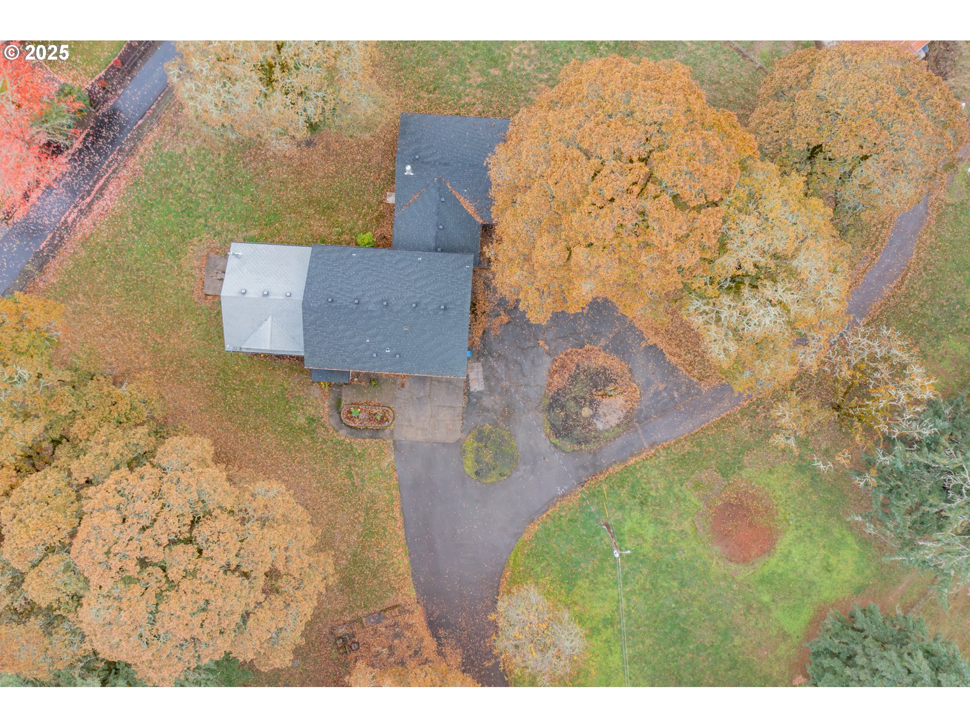 2314 Northwest Beaumont Lane Albany, OR 97321 - Photo 45 of 46 Drone View/UAV