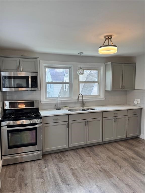 101 Rutherglen Avenue, Unit 2 Providence, RI 02907 - Photo 4 of 14
