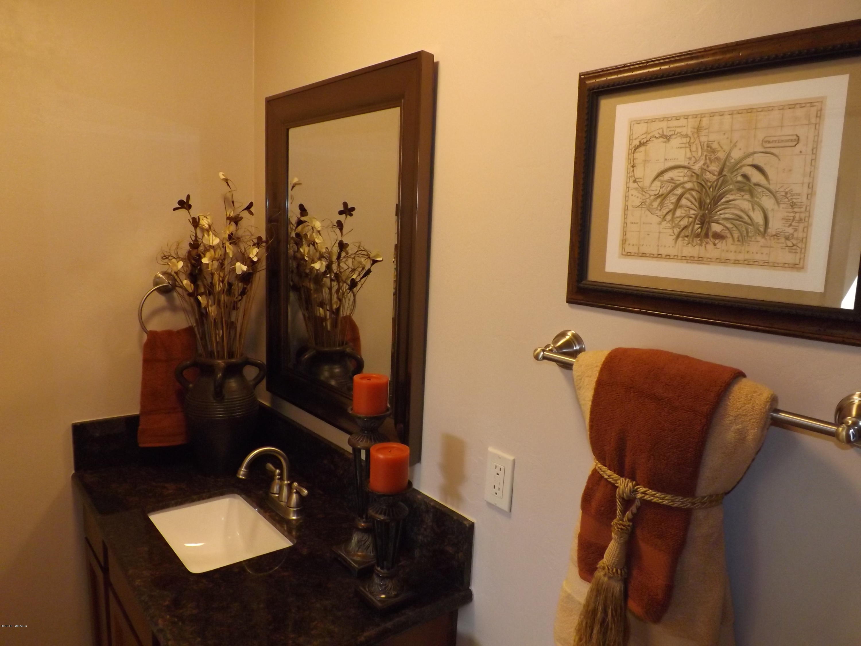 2235 South Miramonte Stravenue Tucson, AZ 85713 - Photo 25 of 34
