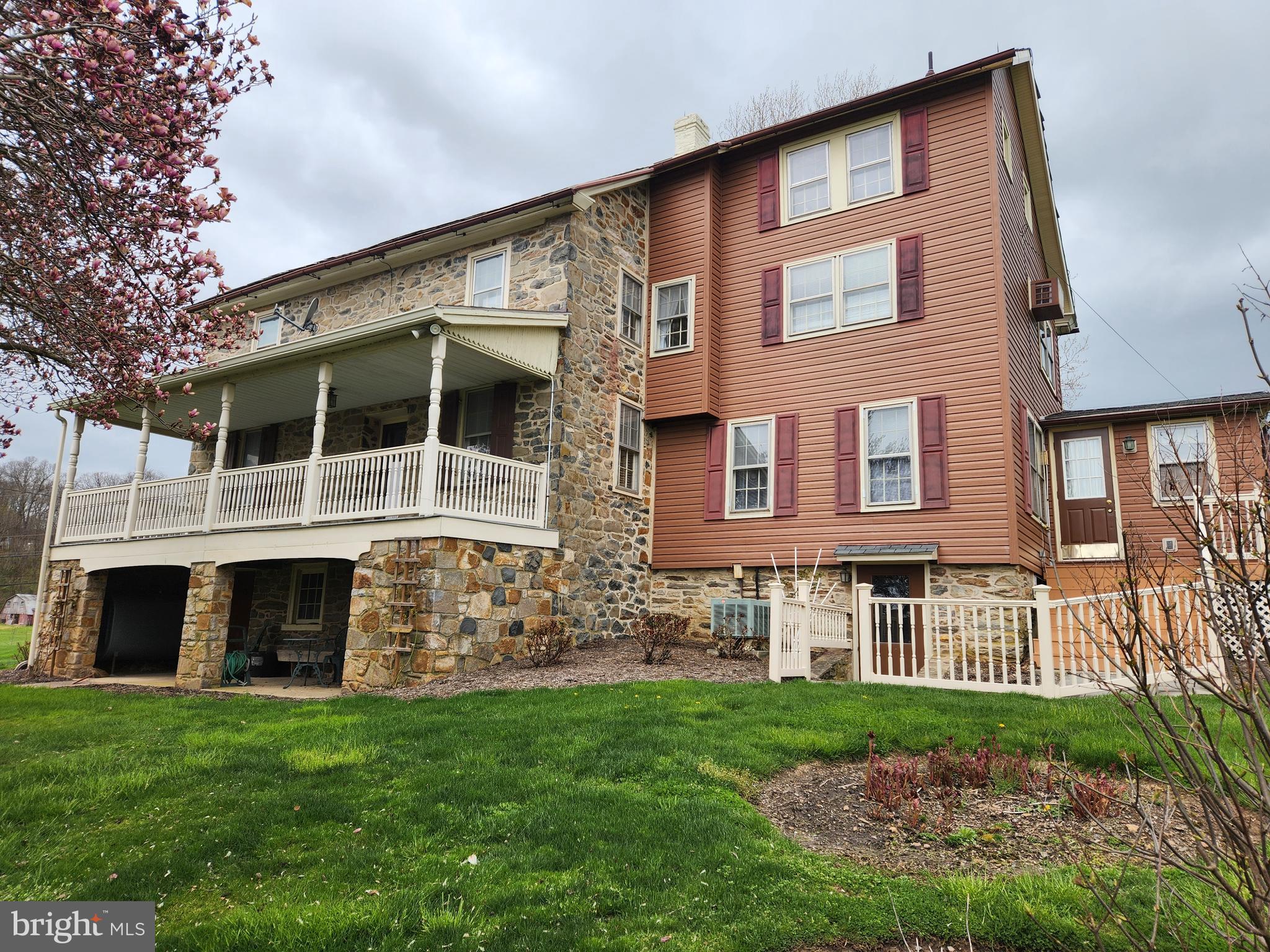 1041 Valley Road Quarryville, PA 17566 - Photo 4 of 39