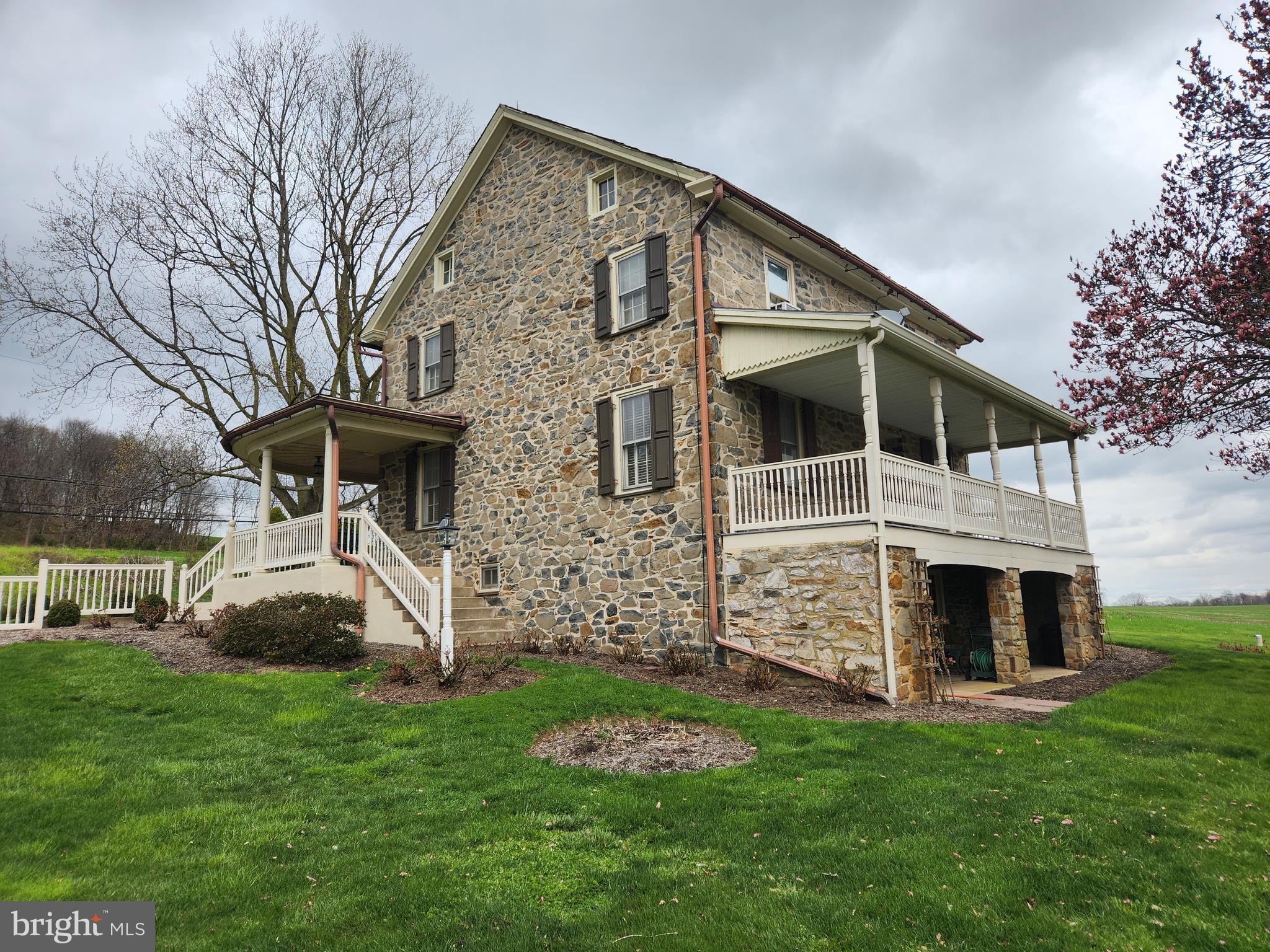 1041 Valley Road Quarryville, PA 17566 - Photo 6 of 39