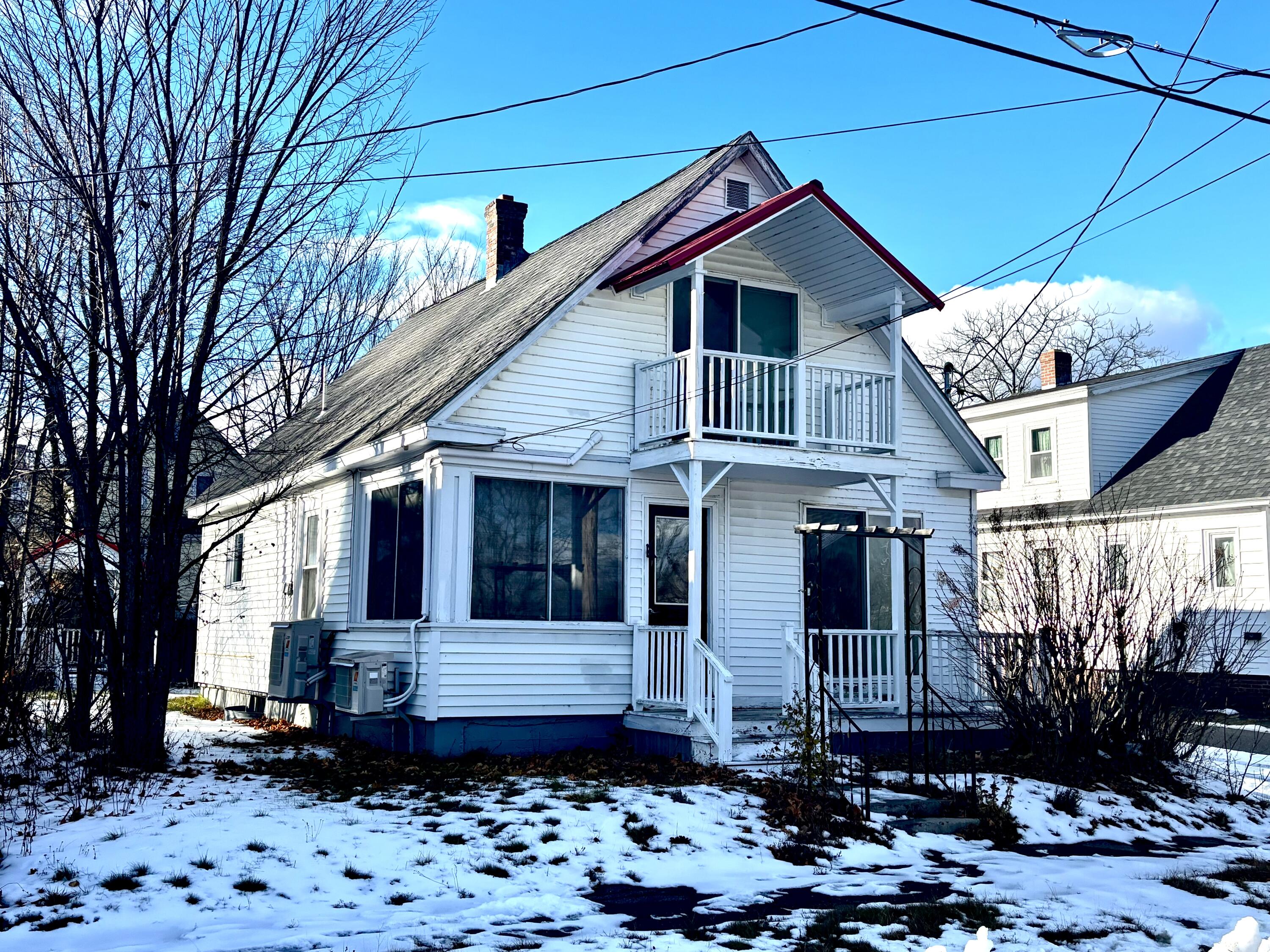 56 Congress Street Millinocket, ME 04462 - Photo 1 of 37 IMG_4776