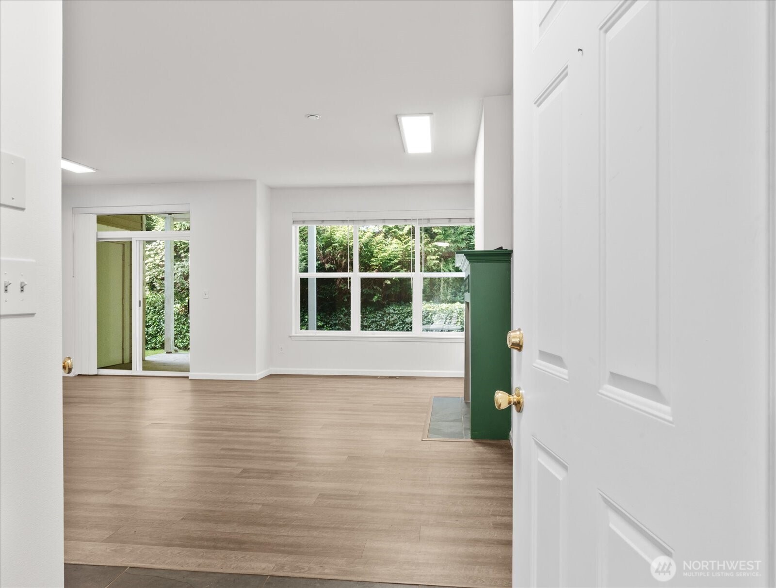 400 228th Street Southwest, Unit D102 Bothell, WA 98021 - Photo 4 of 31