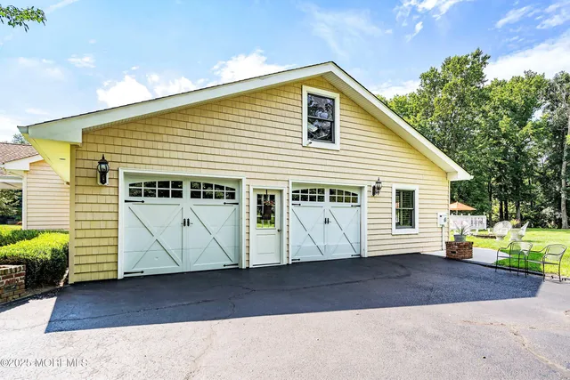 $2,750,000 | 25 Water Street, Colts Neck, NJ 07722