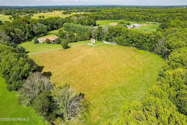 $2,750,000 | 25 Water Street, Colts Neck, NJ 07722