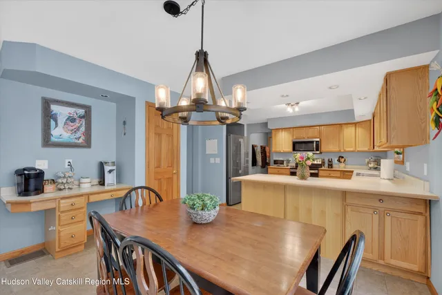 $585,000 | 85 Dashville Road, New Paltz, NY 12561