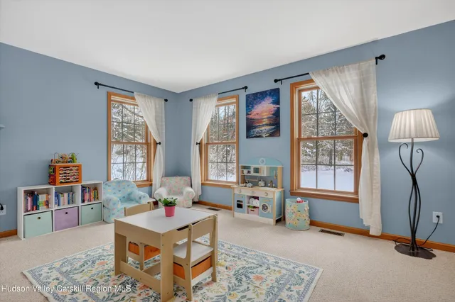 $585,000 | 85 Dashville Road, New Paltz, NY 12561