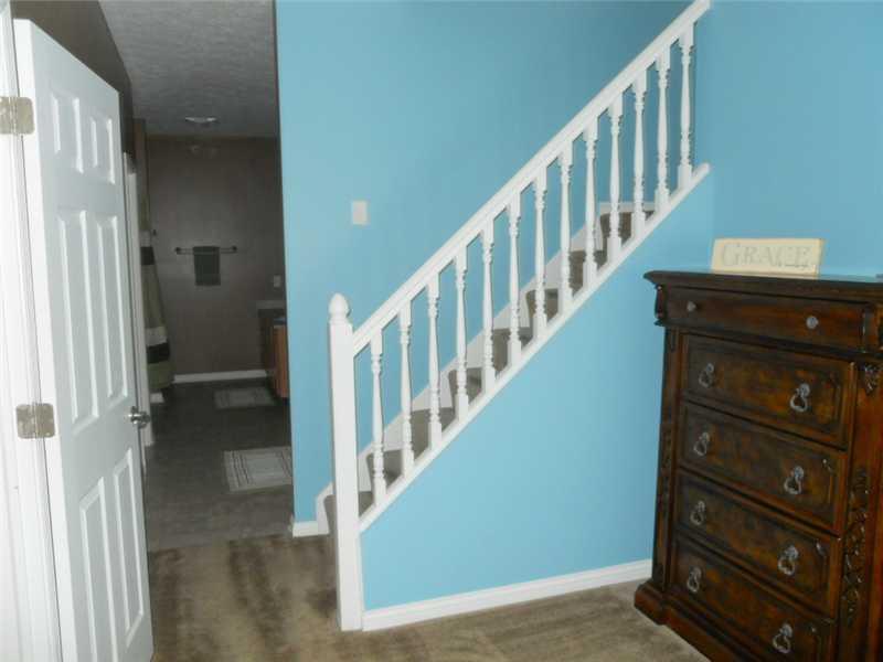 745 Abbey Road Pittsboro, IN 46167 - Photo 8 of 24 Gallery Image 8