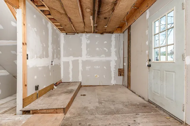 $479,900 | 61 Route 16b Road, Center Ossipee, NH 03814