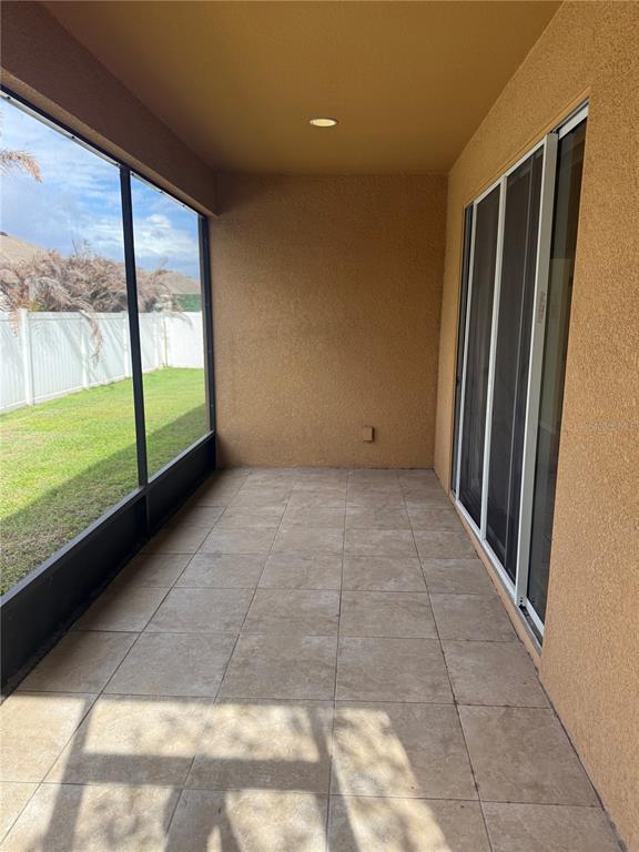 2862 Running Brook Circle Kissimmee, FL 34744 - Photo 23 of 24 a view of empty room with window