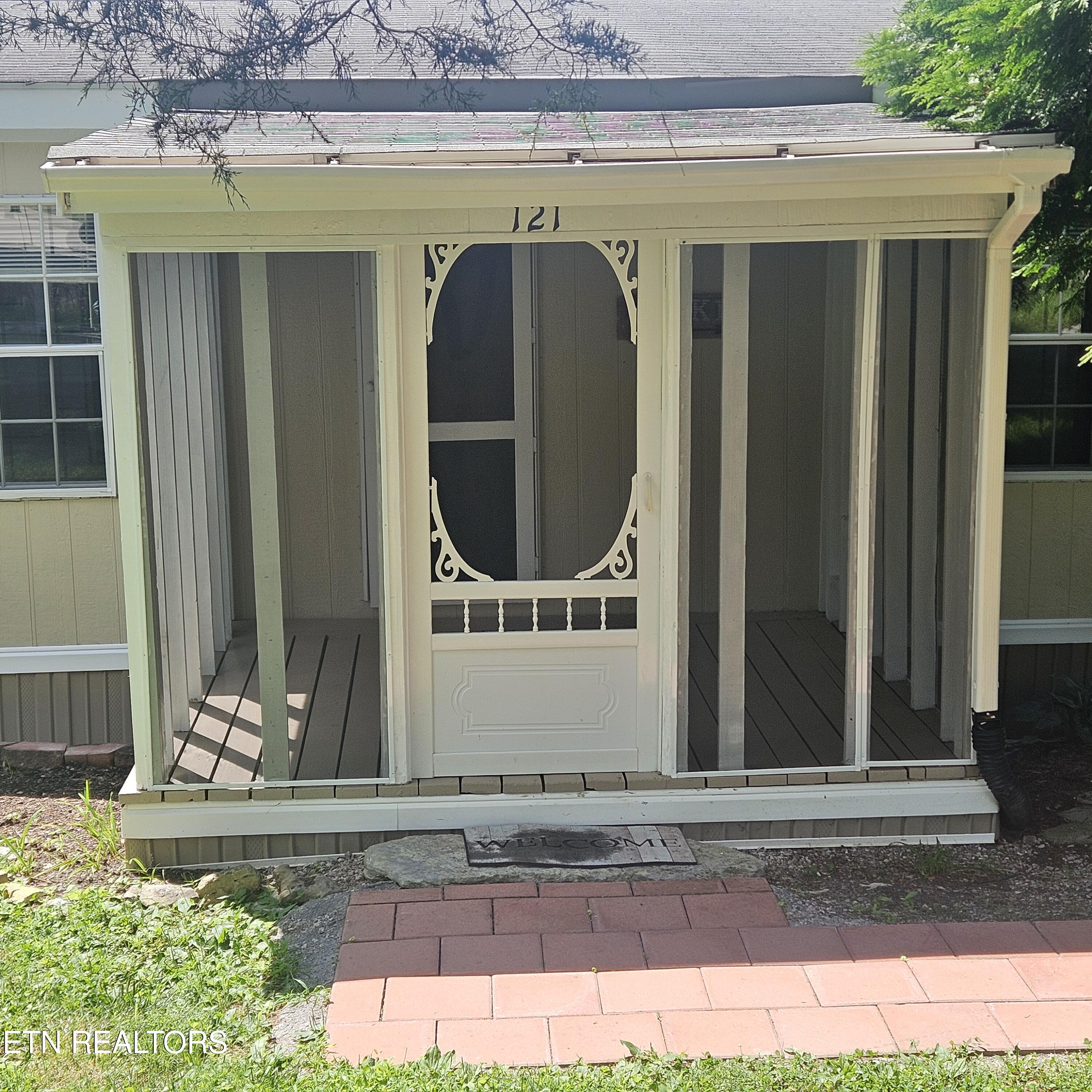 121 Harness Road New Tazewell, TN 37825 - Photo 6 of 59 20260709_115128