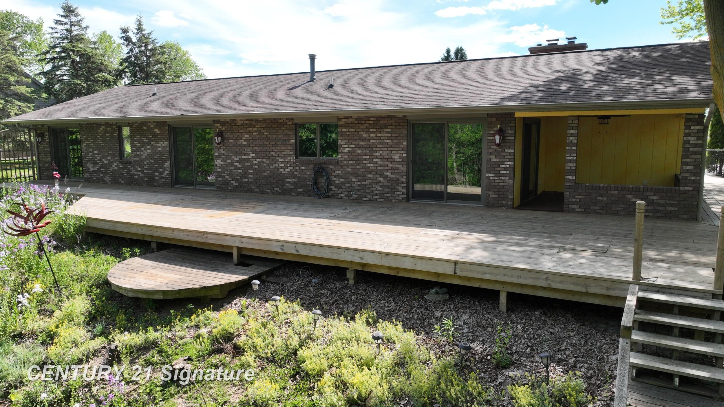 6728 North River Road Freeland, MI 48623 - Photo 50 of 63