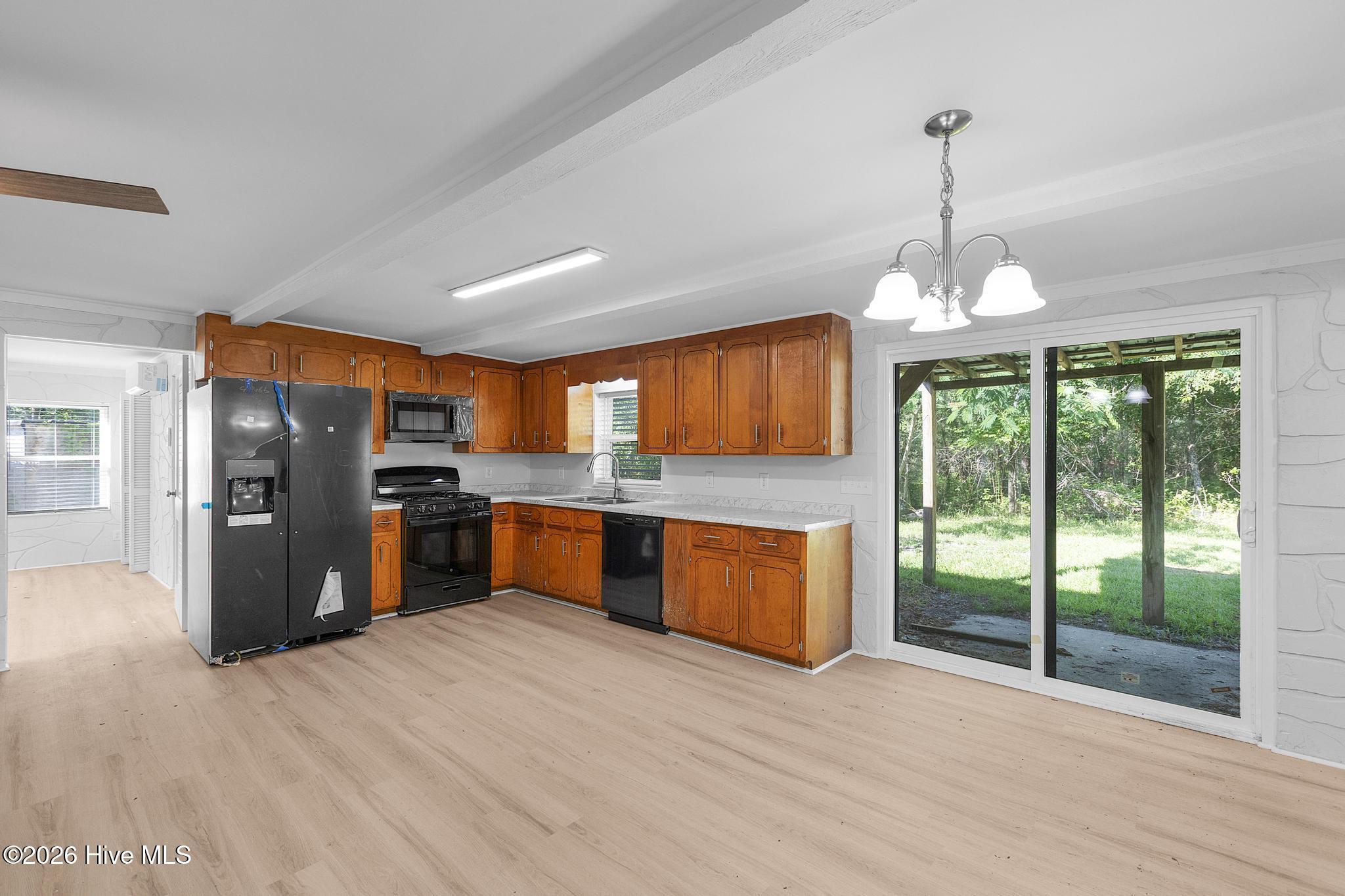 413-421 Buds Lane Hampstead, NC 28443 - Photo 4 of 64 IMG_0336