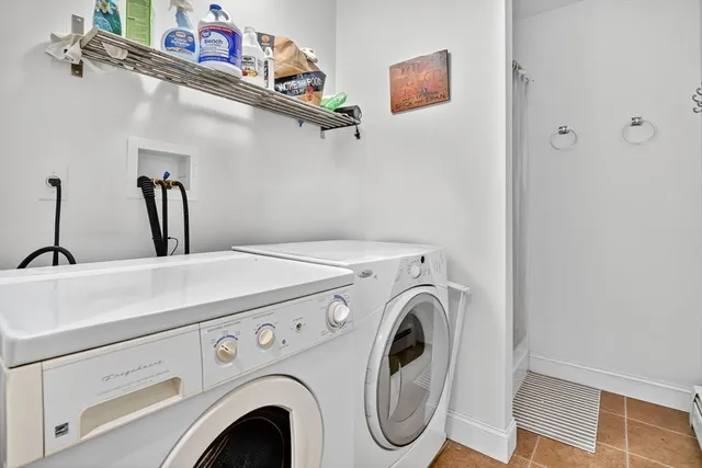 $2,950 | 49 Hydeville Road, Stafford, CT 06076