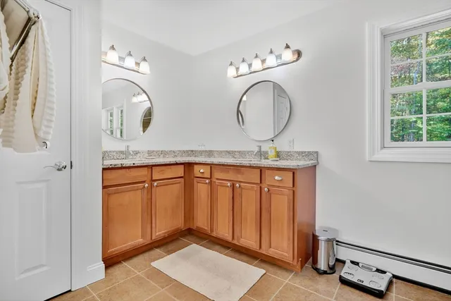 $2,950 | 49 Hydeville Road, Stafford, CT 06076