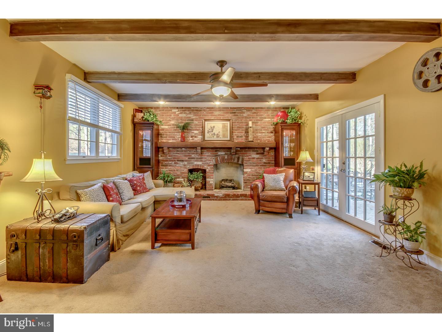 957 Macclesfield Road Furlong, PA 18925 - Photo 10 of 25 Family Room