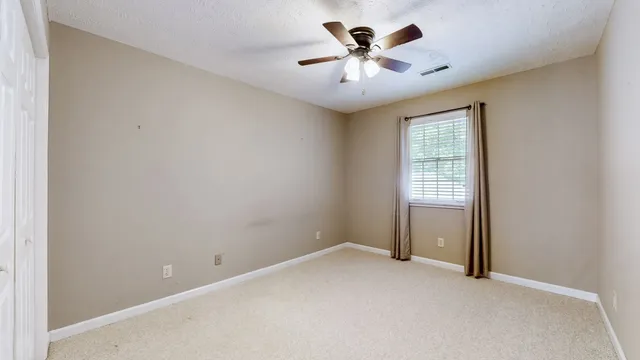 $640,000 | 830 Motlow College Road, Normandy, TN 37360