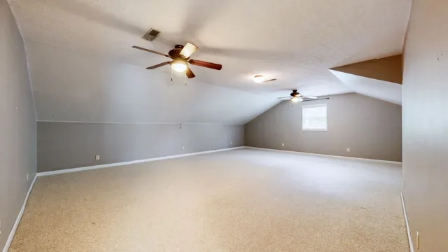 $640,000 | 830 Motlow College Road, Normandy, TN 37360