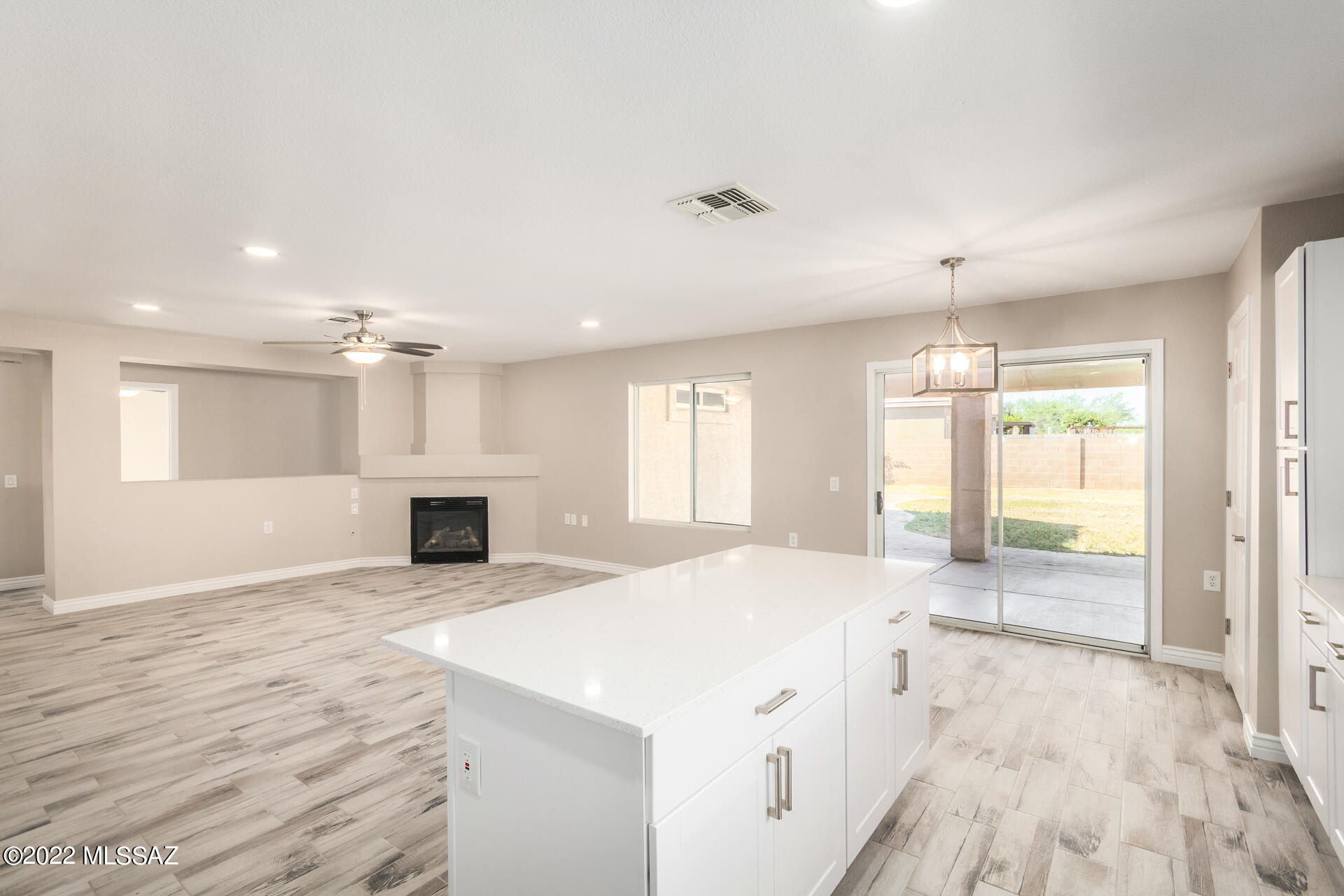 3697 East Mecate Road Tucson, AZ 85739 - Photo 7 of 41