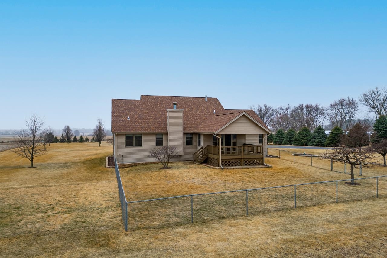 10023 Auburn Road Winnebago, IL 61088 - Photo 39 of 59 a house view with a outdoor space