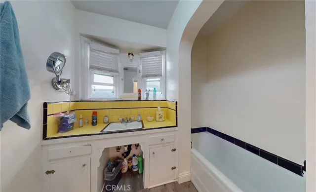 $1,199,000 | 121 North Myers Street, Burbank, CA 91506