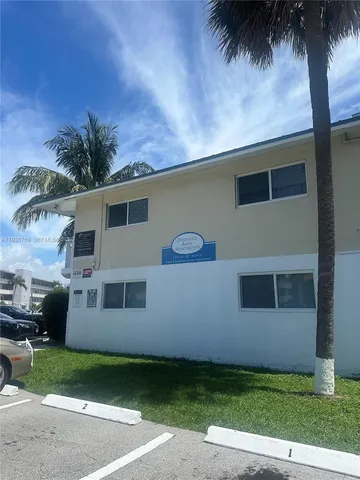 $1,995 | 110 Northeast 19th Avenue, Unit 14, Deerfield Beach, FL 33441
