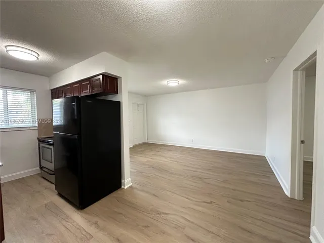 $1,995 | 110 Northeast 19th Avenue, Unit 14, Deerfield Beach, FL 33441