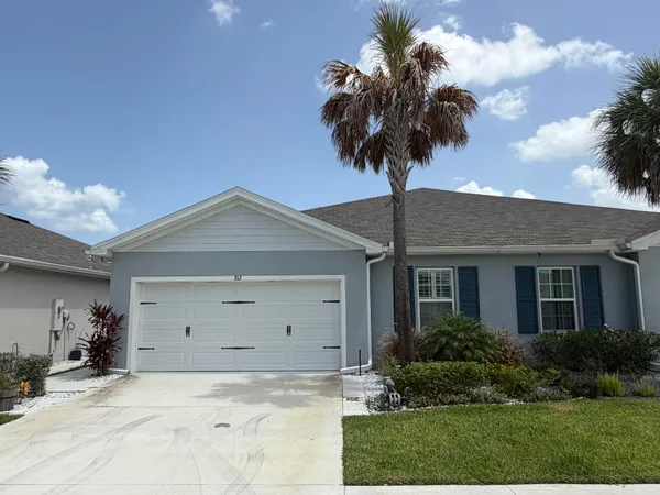 $2,400 | 812 Persimmon Place, Fort Pierce, FL 34981