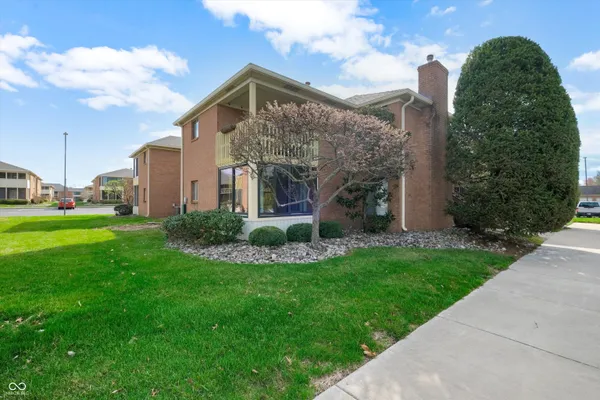 $189,900 | 1710 Charlestown New Albany Road, Unit 43, Jeffersonville, IN 47130