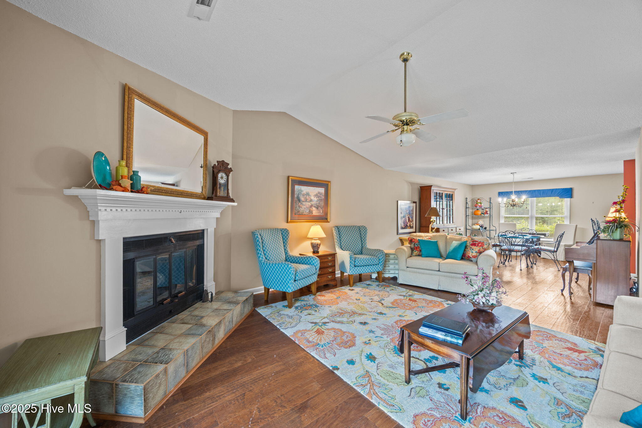 2015 Quail Ridge Road, Unit F Greenville, NC 27858 - Photo 22 of 34 23-web-or-mls-BLS_0060