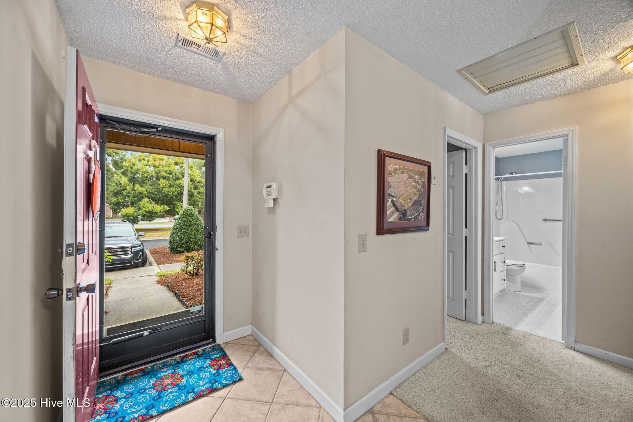 2015 Quail Ridge Road, Unit F Greenville, NC 27858 - Photo 5 of 34 15-web-or-mls-BLS_0036