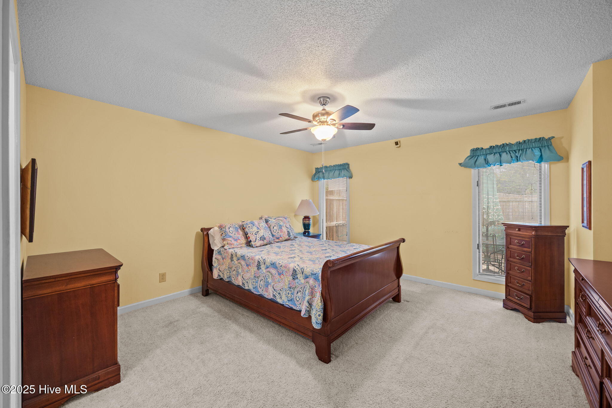 2015 Quail Ridge Road, Unit F Greenville, NC 27858 - Photo 9 of 34 9-web-or-mls-BLS_0015