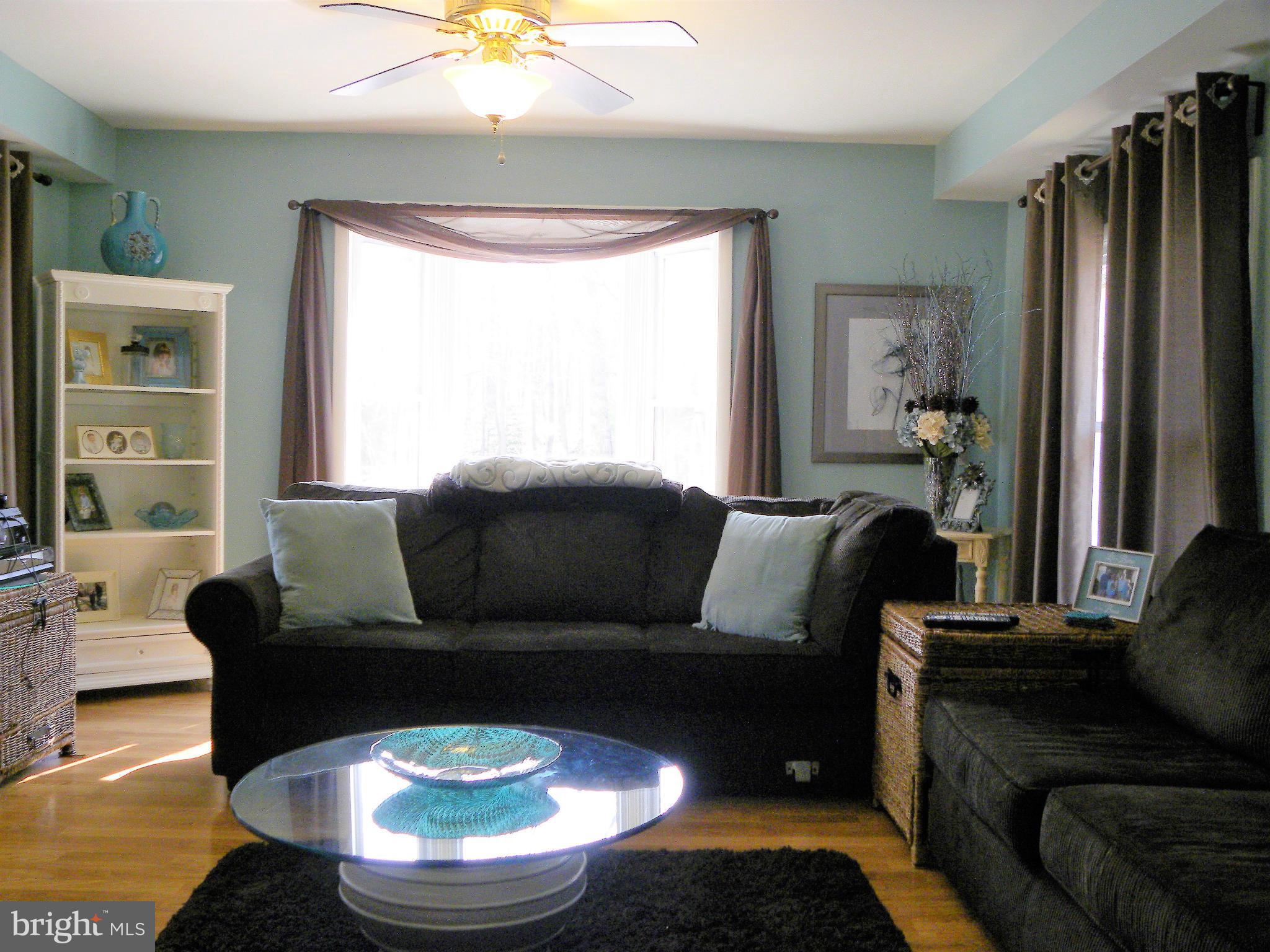 6502 Shamrock Road Manassas, VA 20112 - Photo 15 of 30 Family Room