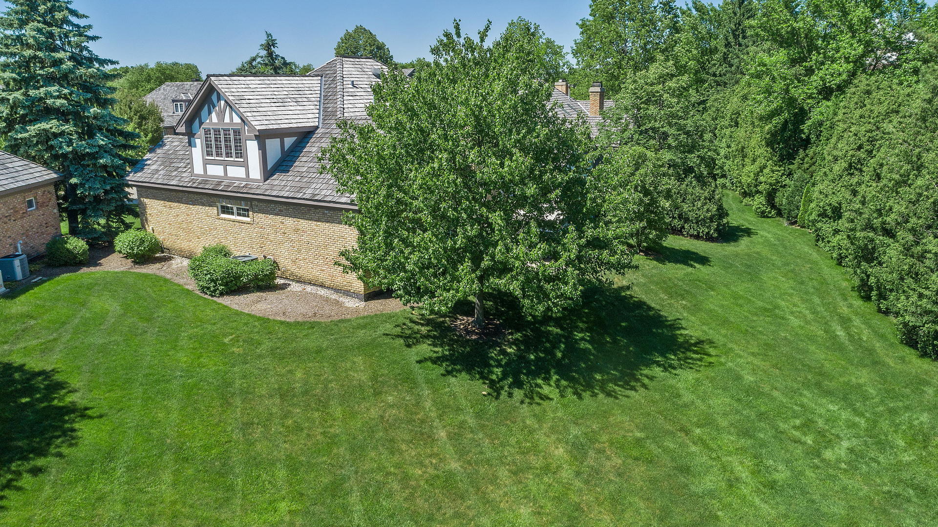 33 Lancaster Court Burr Ridge, IL 60527 - Photo 40 of 42