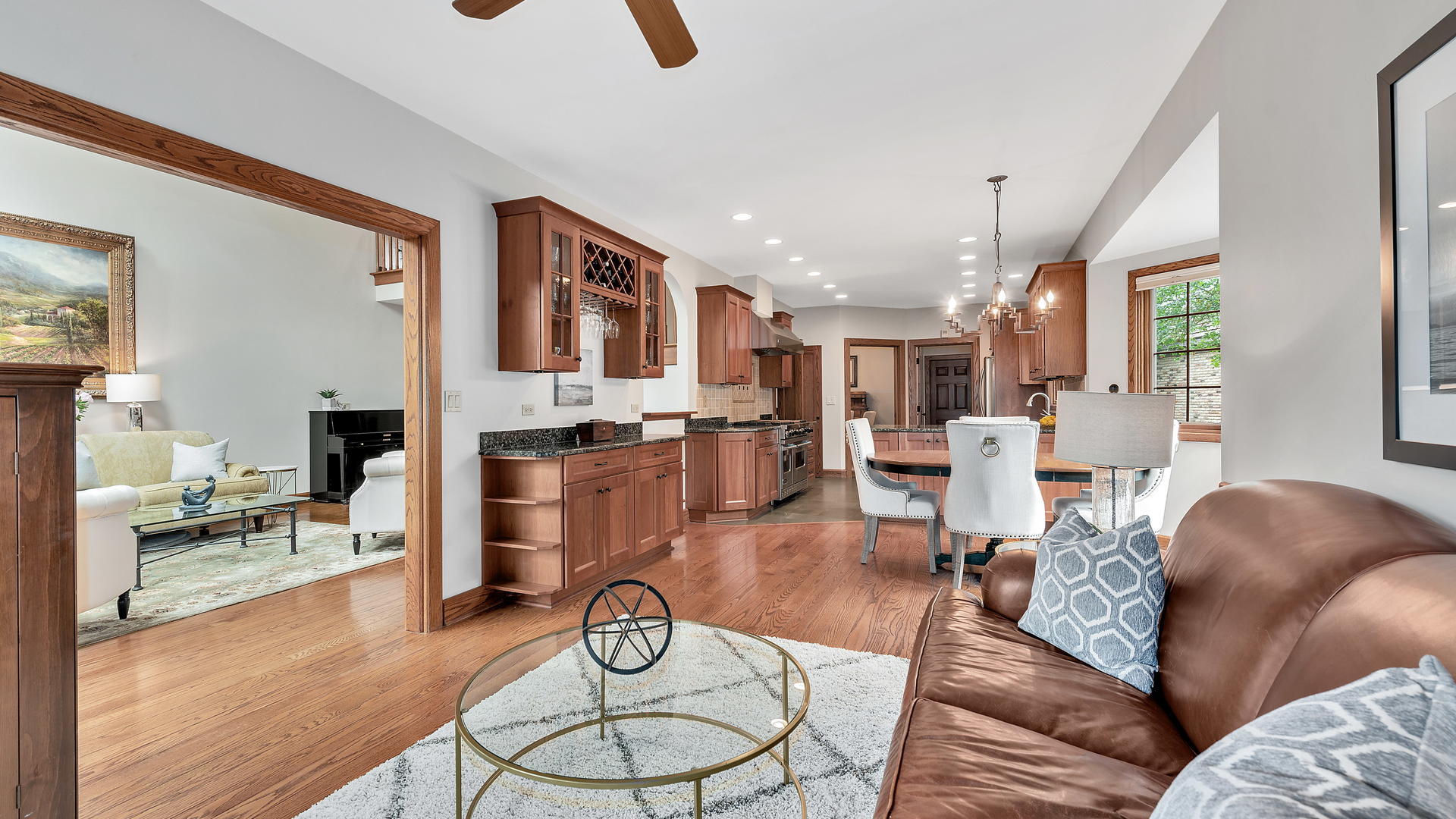 33 Lancaster Court Burr Ridge, IL 60527 - Photo 10 of 42