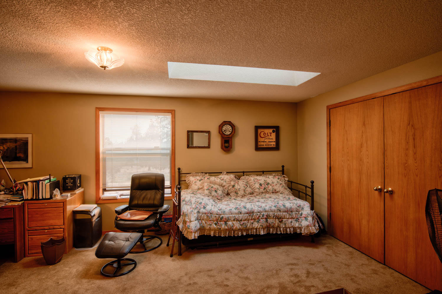 64548 Joe Neil Road Bend, OR 97701 - Photo 37 of 50 Guest bedroom & office