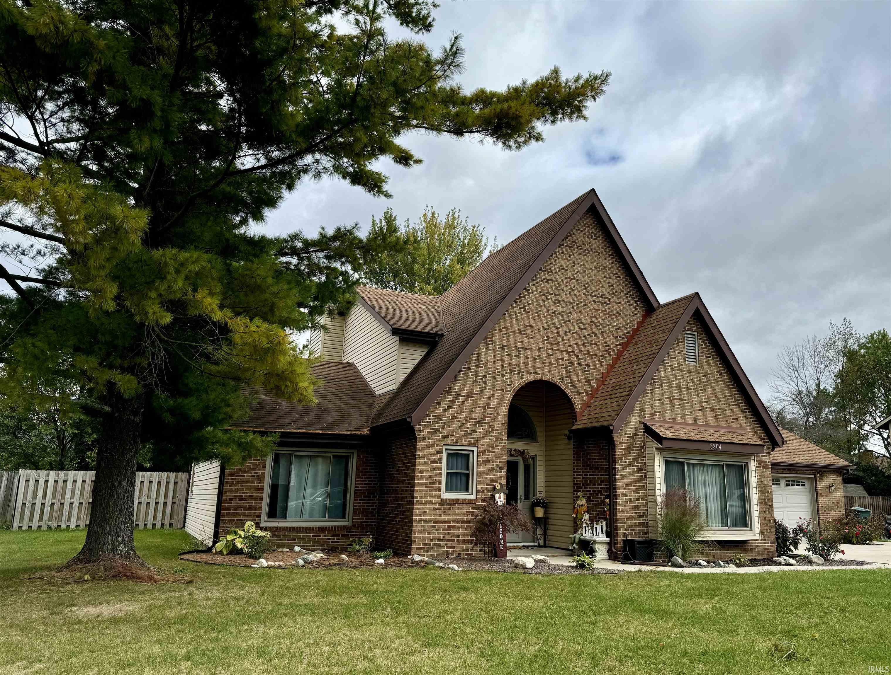 3804 West Riggin Road Muncie, IN 47304 - Photo 1 of 21 Gallery Image 1